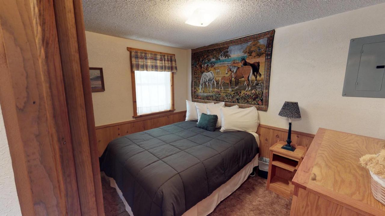 Birdwell Sheep Camp In Upper Valley With High Speed Wifi Red River Exterior foto